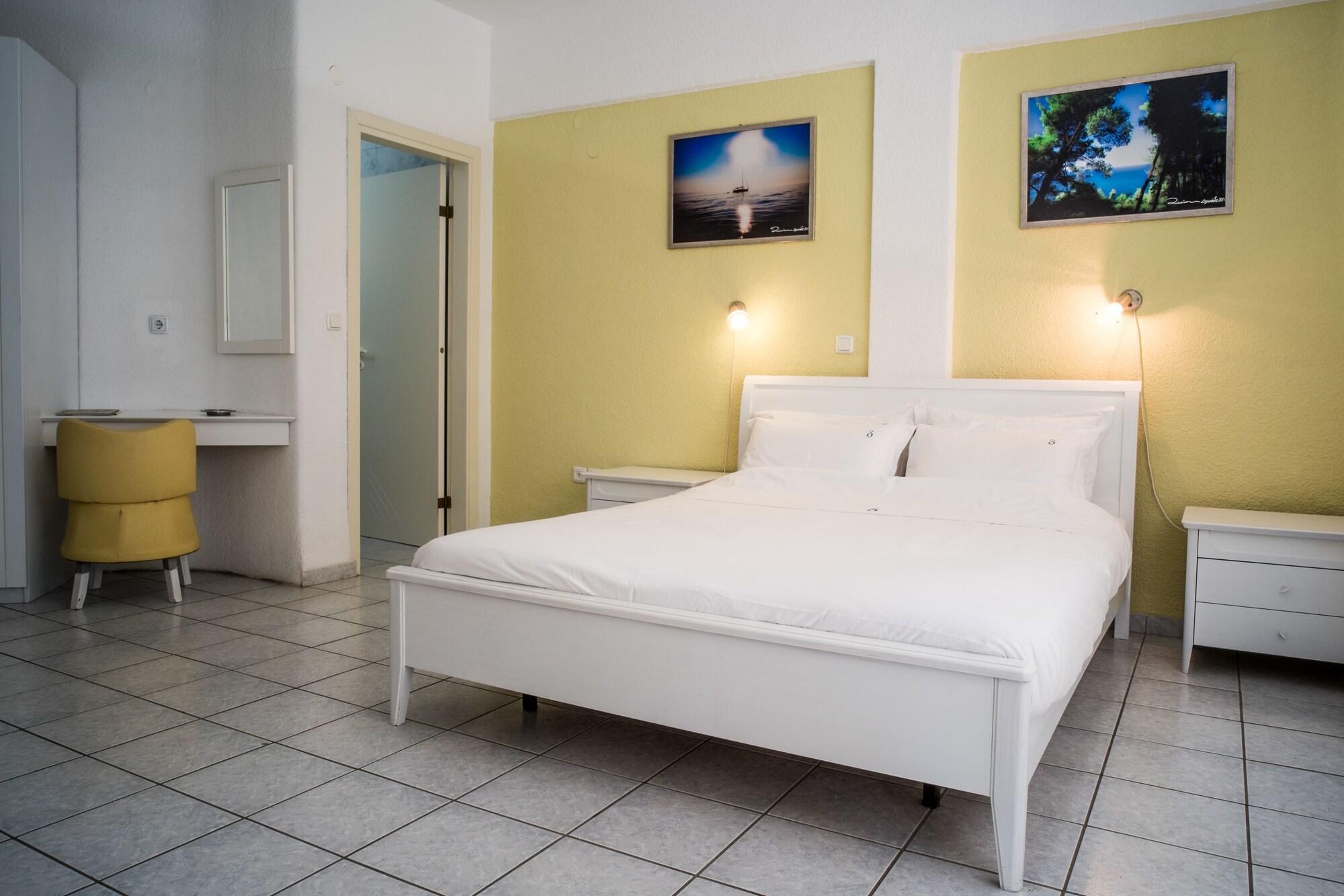 סיווירי Dryades Hotel מראה חיצוני תמונה