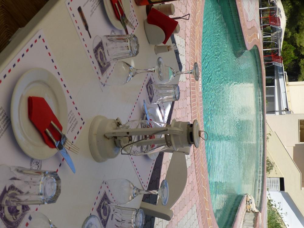 סיווירי Dryades Hotel מראה חיצוני תמונה