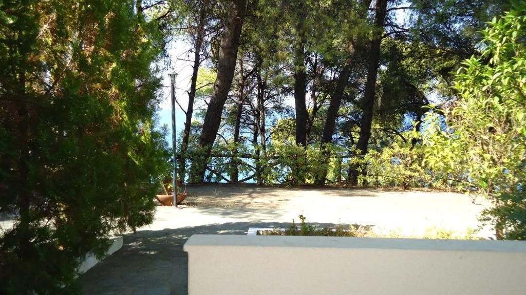 סיווירי Dryades Hotel חדר תמונה